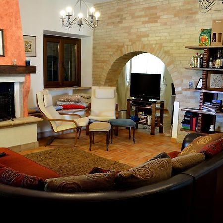 La Confluenza Casa Vacanze Apartment Osimo Cameră foto